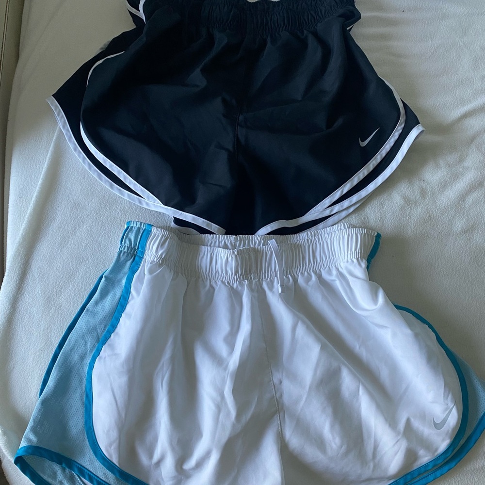 NIKE Athletic Shorts Set